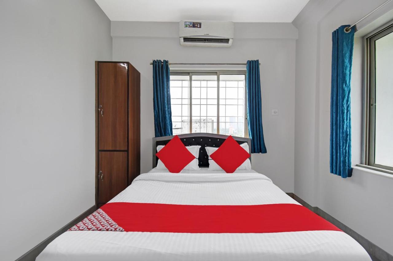 כלכותה Super Hotel O J M T Upasana מראה חיצוני תמונה