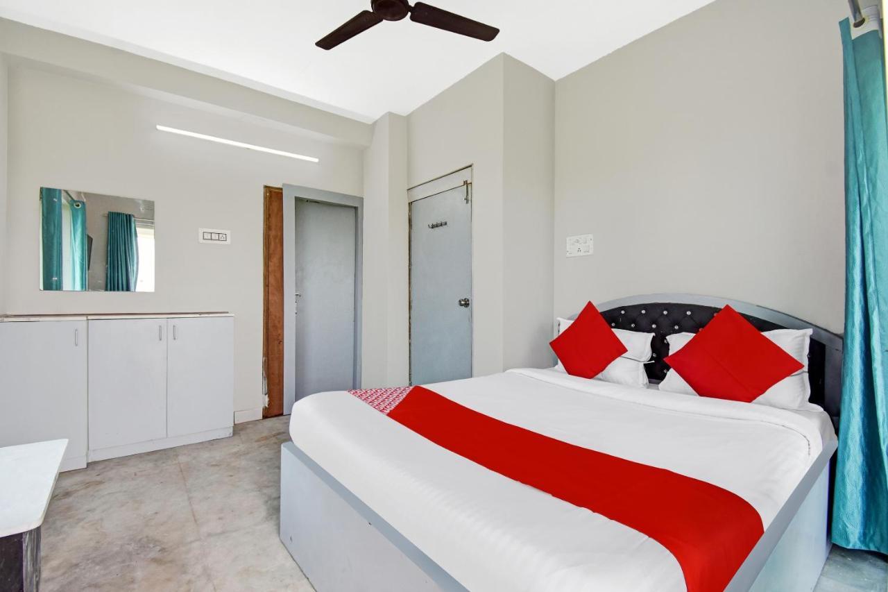 כלכותה Super Hotel O J M T Upasana מראה חיצוני תמונה