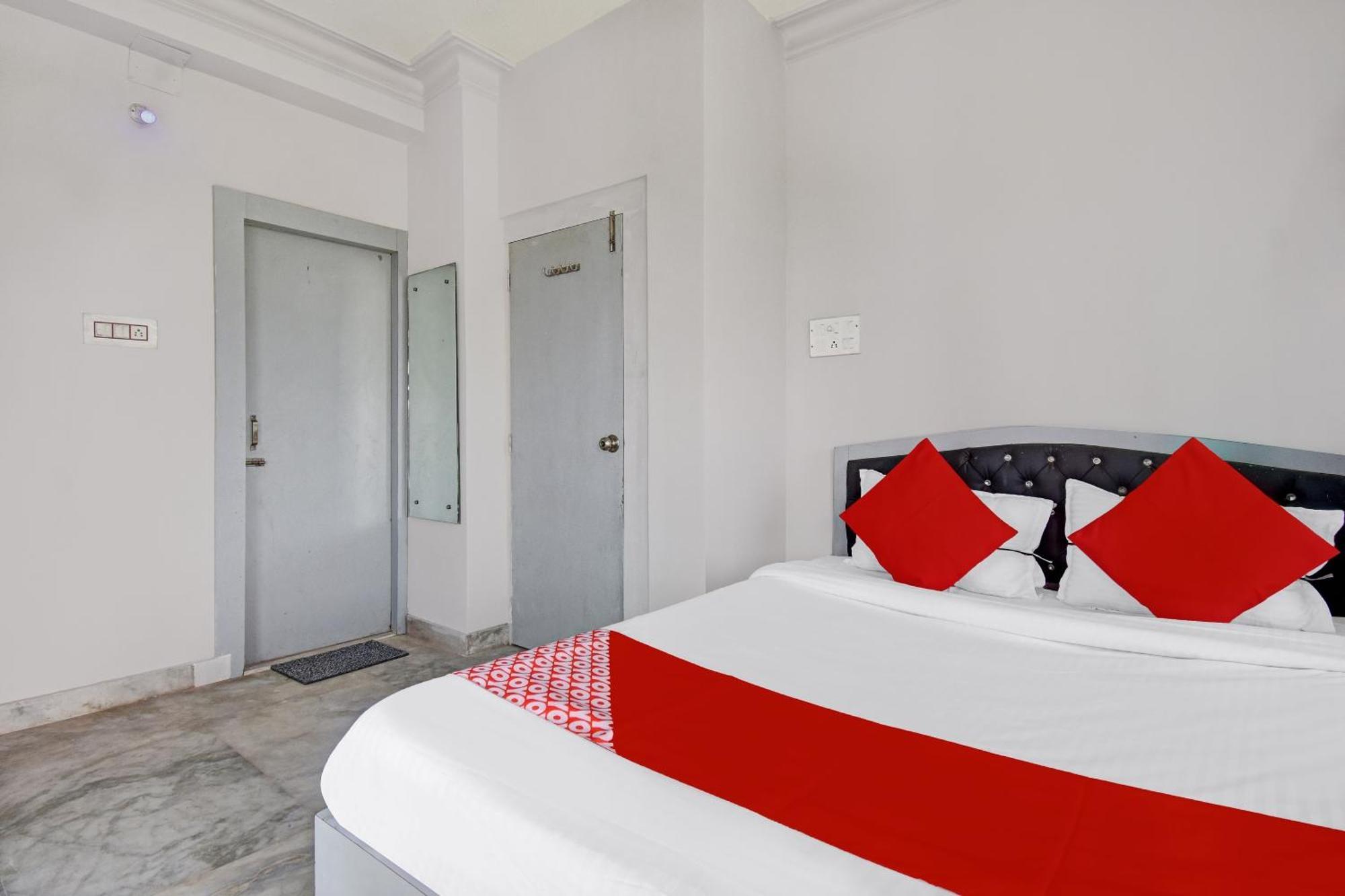 כלכותה Super Hotel O J M T Upasana מראה חיצוני תמונה